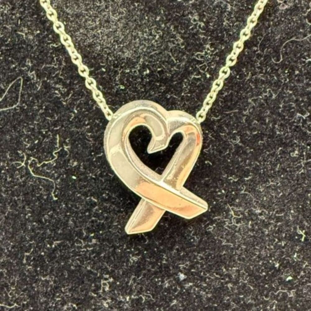 Authentic Tiffany & Co Sterling Silver 925 Paloma Picasso Loving Heart Necklace